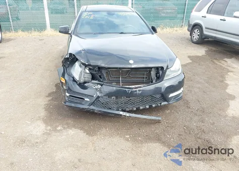 2015 Mercedes-Benz C 250 from USA, damaged, VIN WDDGJ4HB6FG368990